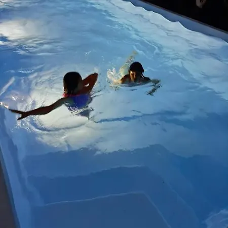 Piramida Lux Pensión 3*