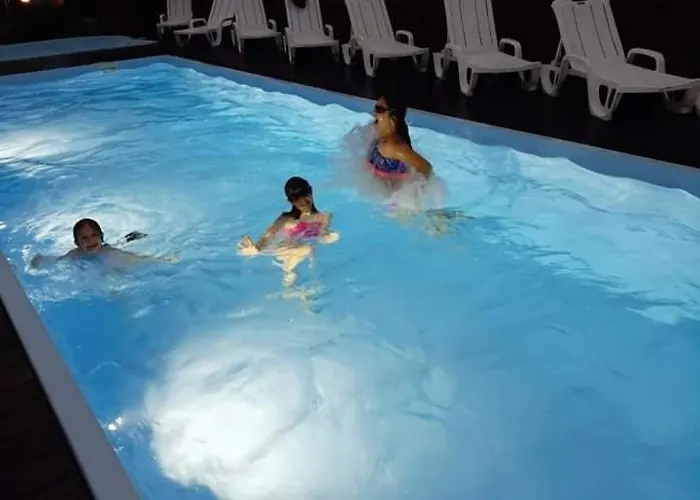 Piramida Lux Pensión